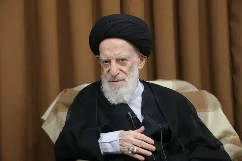 آیت‌الله شبیری‌زنجانی در بیمارستان بستری شد