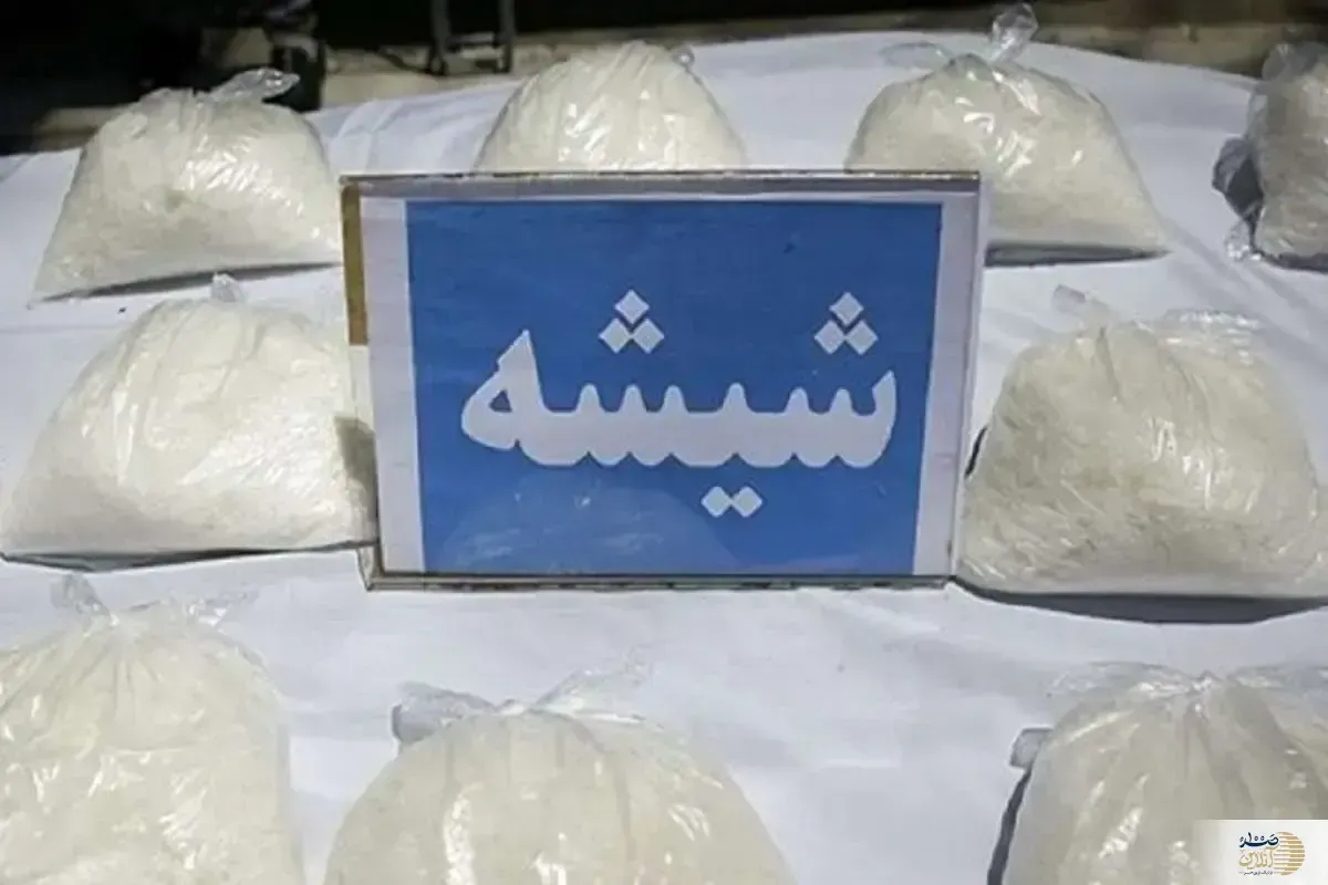 ۷ کیلو شیشه از یک اتوبوس اسکانیا کشف شد