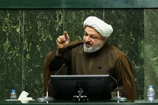 حمید رسایی راهی زندان شد