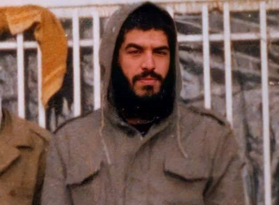 امتناع شهید ابراهیم هادی از تبعیض؛ «سفره  کباب کوبیده فرمانده» نباید از «بسیجی» جدا باشد