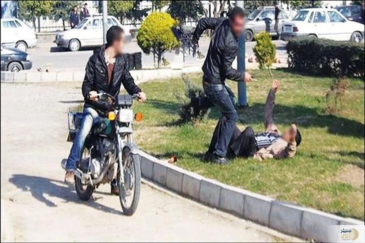 ویدیو/ زورگیری وحشیانه از دختر جوان در ستارخان تهران