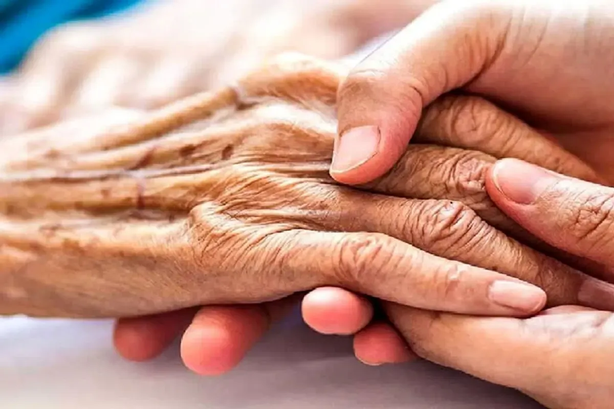 پیشگیری از شکستگی در سالمندان با ورزش، تغذیه و مراقبت به‌موقع