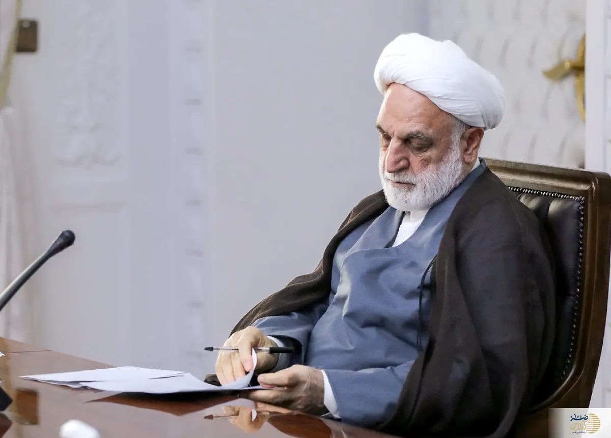 با دستور رئیس  قوه قضائیه آغاز برخورد قانونی با وطن فروشان خائن شروع شد