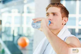 12 فایده عجیب ناشتا آب ولرم خوردن