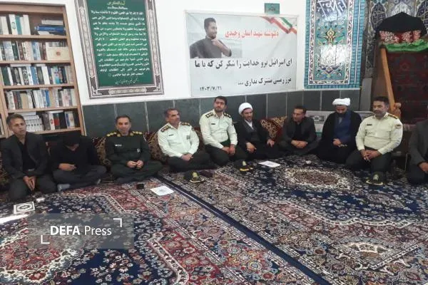 نخستین سالگرد شهادت سرباز شهید «ایمان وحیدی» در روستای زرد برگزار شد