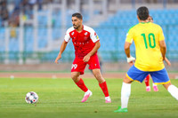 پرسپولیس از استقلال عبور کرد، به تراکتور چسبید