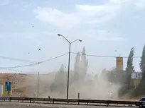 وزش باد شدید به همراه گرد و خاک در ۱۱ استان کشور