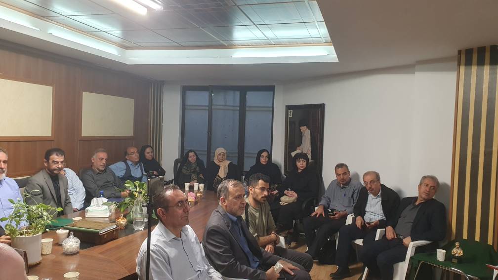 نرجس سلیمانی در نشستِ بنیادِ قرآن: حاج قاسم سلیمانی، حکمرانِ ترازِ انقلاب بود نرجس سلیمانی در نشستِ بنیادِ قرآن: حاج قاسم سلیمانی، حکمرانِ ترازِ انقلاب بود