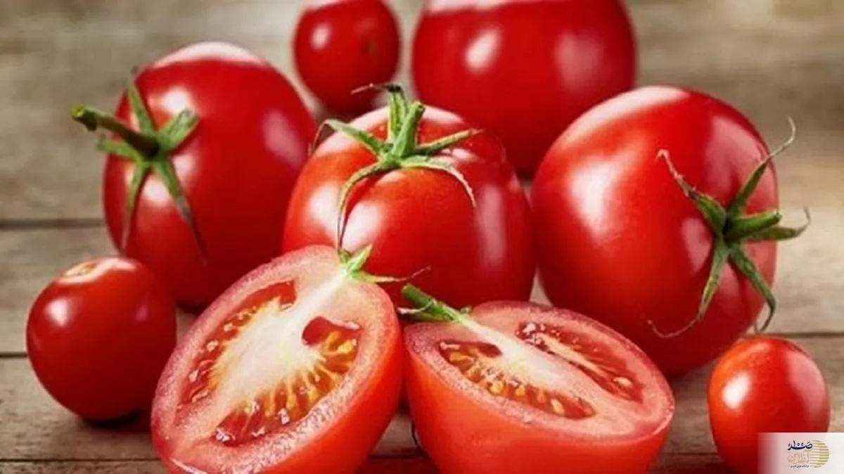 فقط یک لیوان آب گوجه‌فرنگی، چه معجزه‌هایی برای بدن شما می‌کند؟
