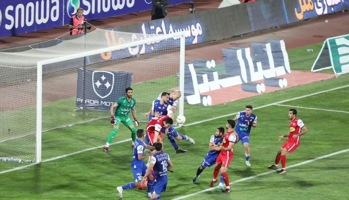 کمیته اخلاق و انضباطی دست به کار شد / اولین محروم پس از دربی استقلال - پرسپولیس